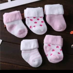 Baby Socks
sizes: 0-6/6-12/12-18