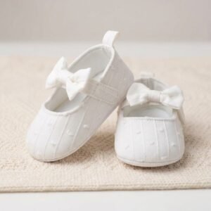 White Soft Baby Balerine
Sizes: 0-6/6-12